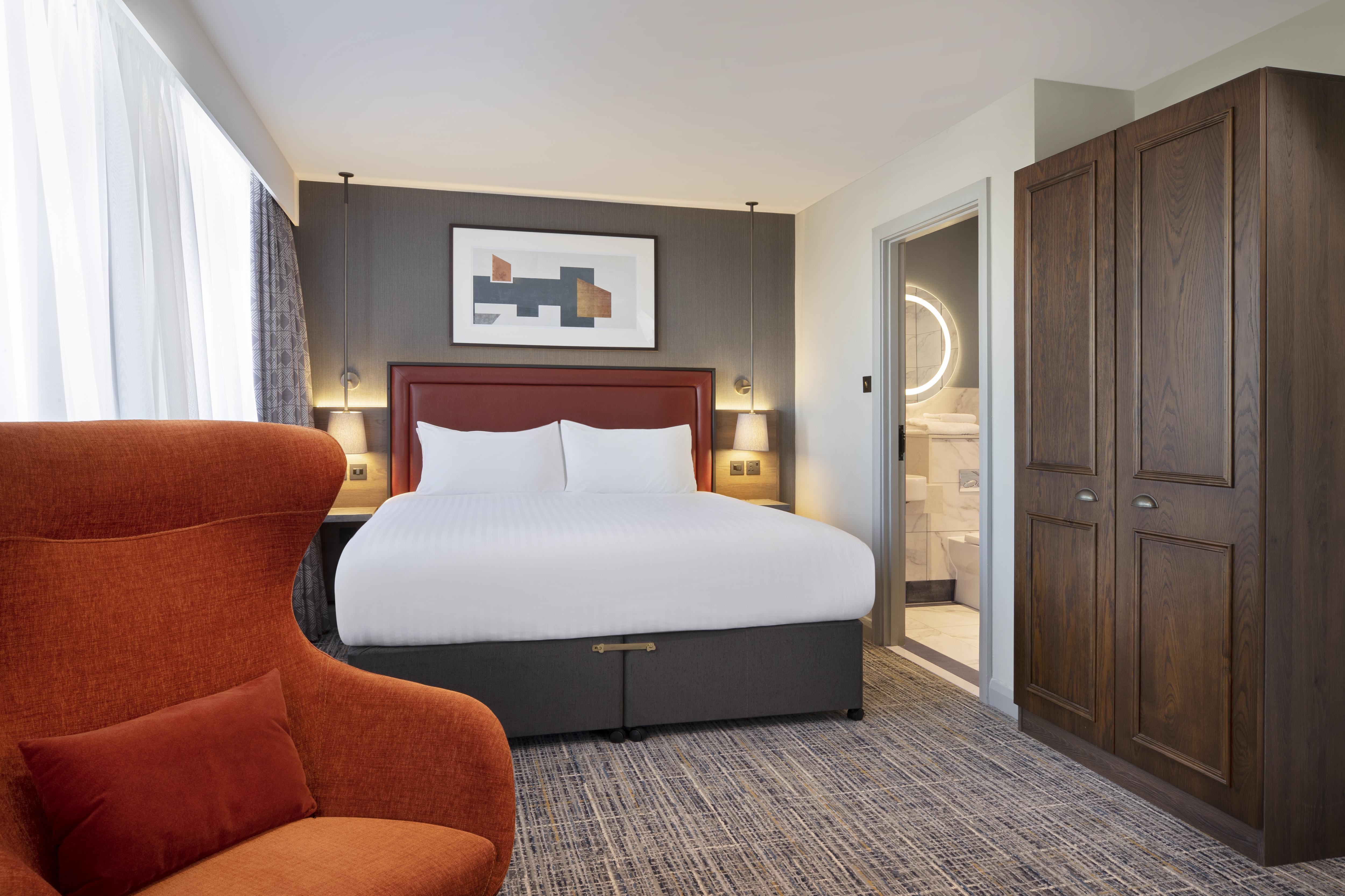Leonardo Royal Hotel Birmingham Kültér fotó A room at the Hilton London Westend