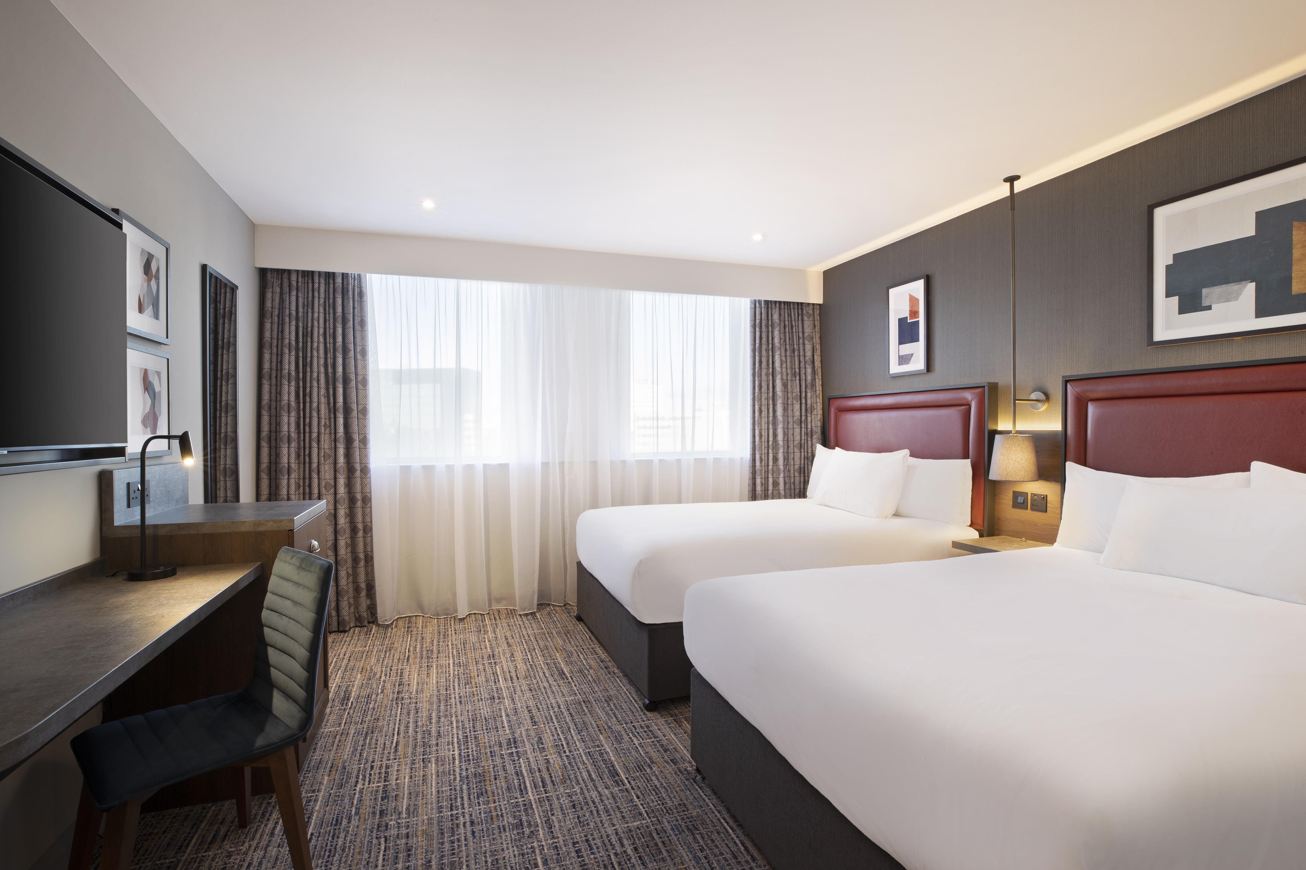 Leonardo Royal Hotel Birmingham Kültér fotó A room at the hotel
